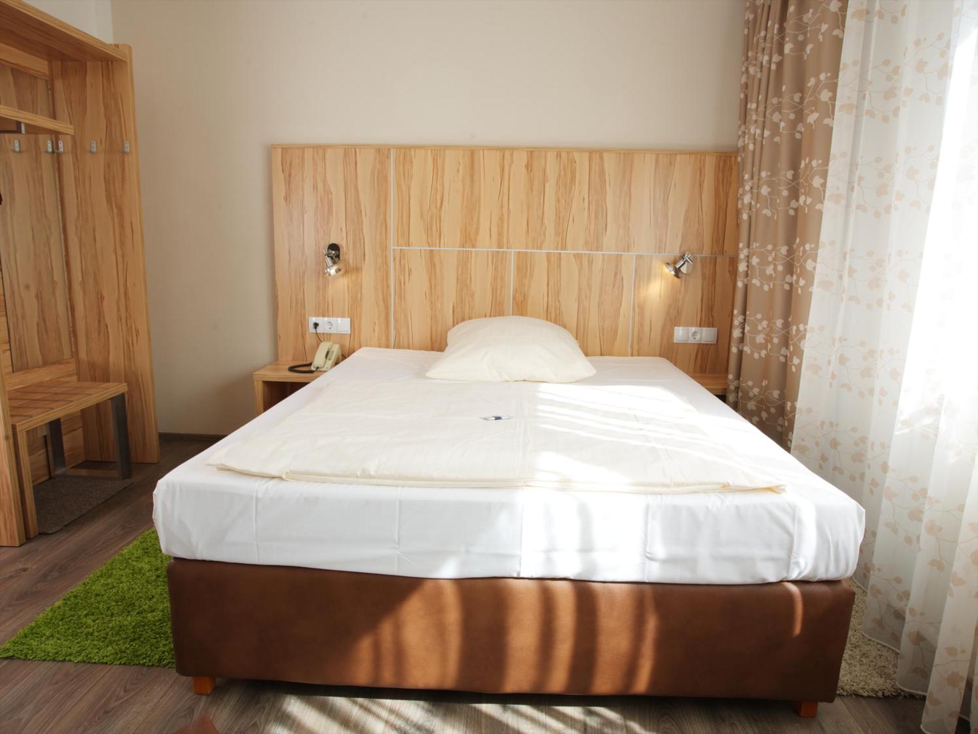 Hotel Reinhardtshof Garni Wolfschlugen Номер фото
